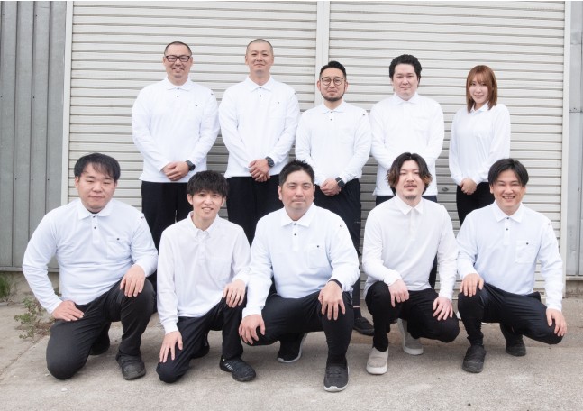 スタッフ集合写真